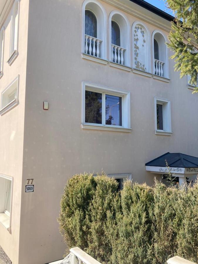 פרשוב Apartmany Sabinovska מראה חיצוני תמונה